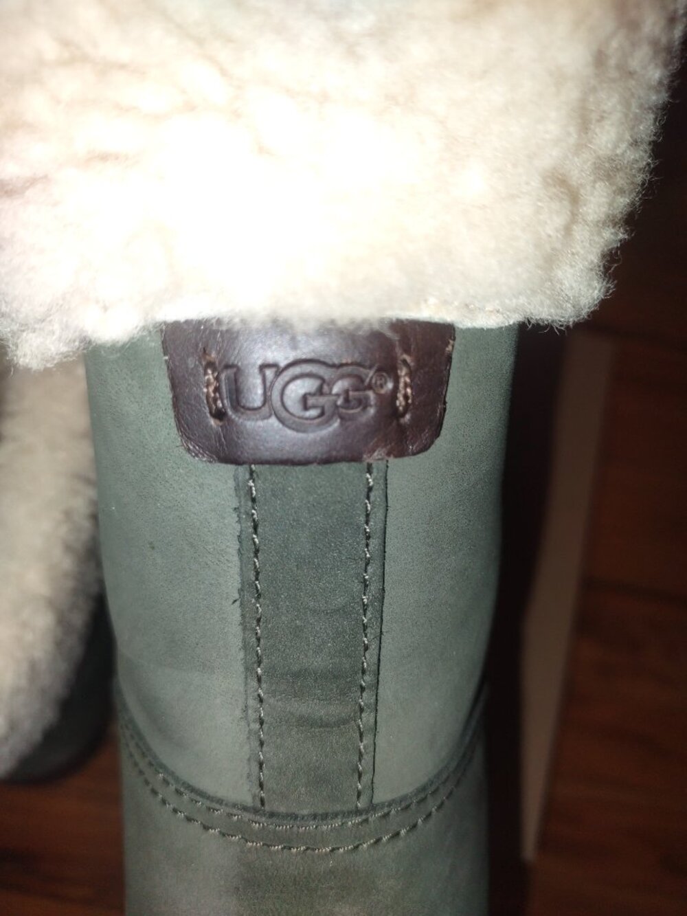 UGG Australia Sheepskin Winter Boots Green | Size 39 (US 8) Narrow Fit - Picture 9 of 15